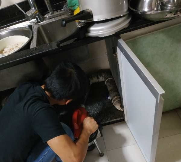 廚房洗菜盆水管維修 廚房洗菜盆水管維修